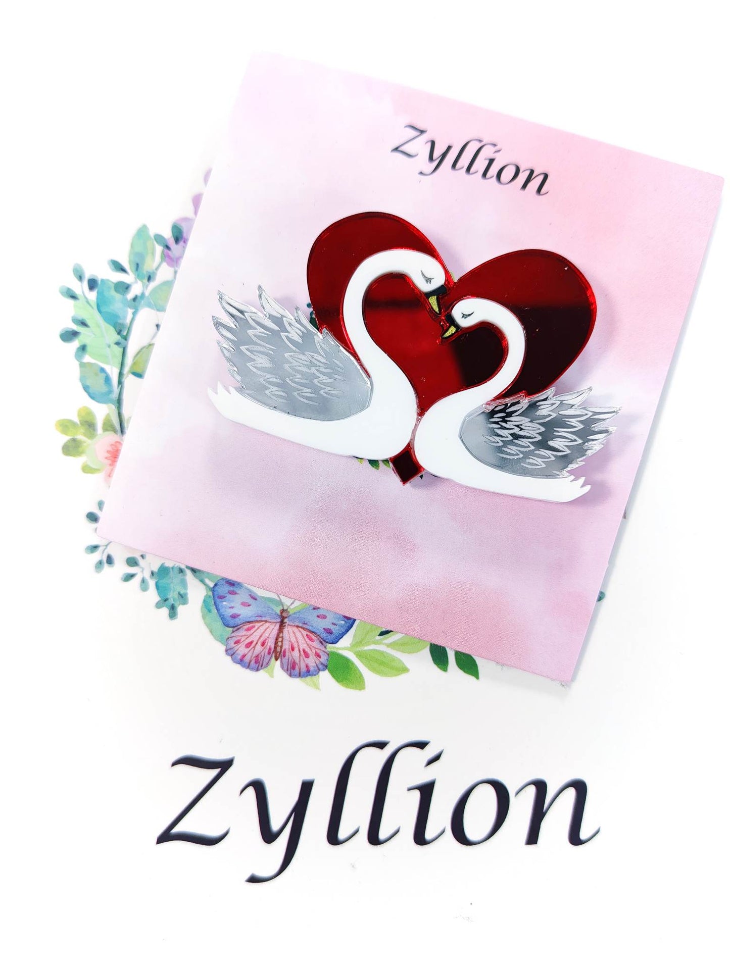 The love swan Brooch