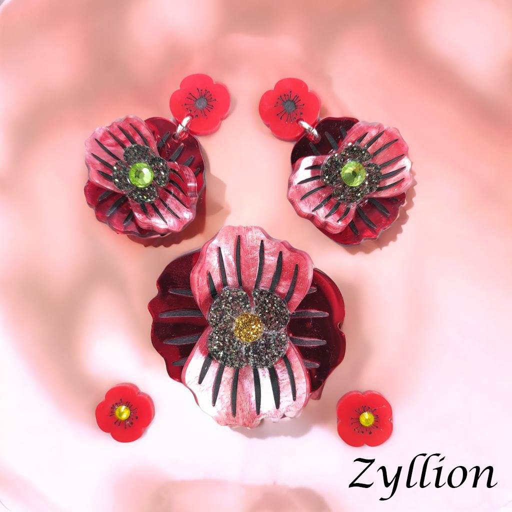 Poppy flower Brooch