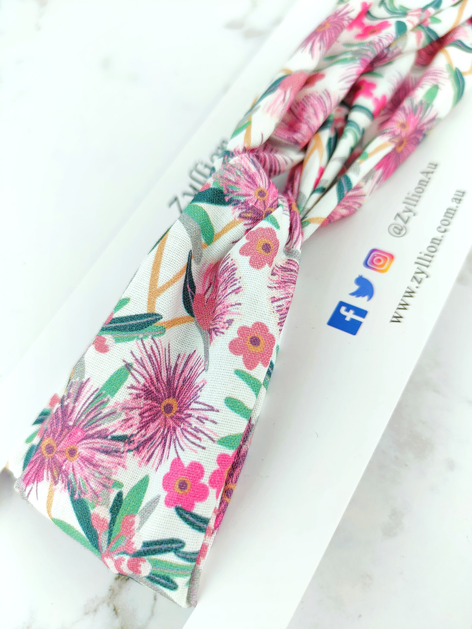 Floral White 2 Wired Headband